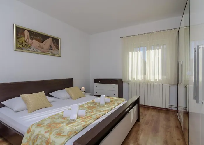Meri Okrug Gornji