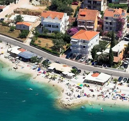 Meri Guest house 3*
