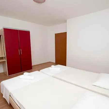 Meri Guest house 3*
