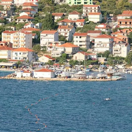 Meri Guest house Okrug Gornji