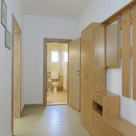 Meri Okrug Gornji